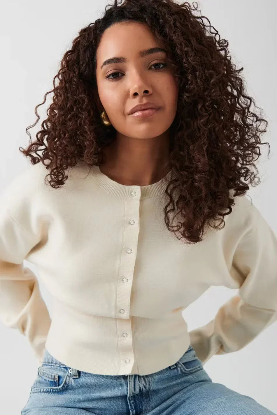 Elegant Button-Front Blouse with Versatile Straight Cut and Cuff Details