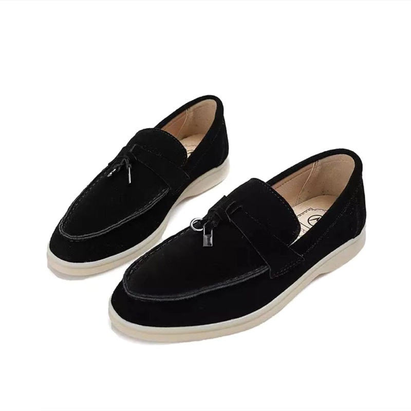 Elegant Women's Loafers with Stylish Buckle Detail