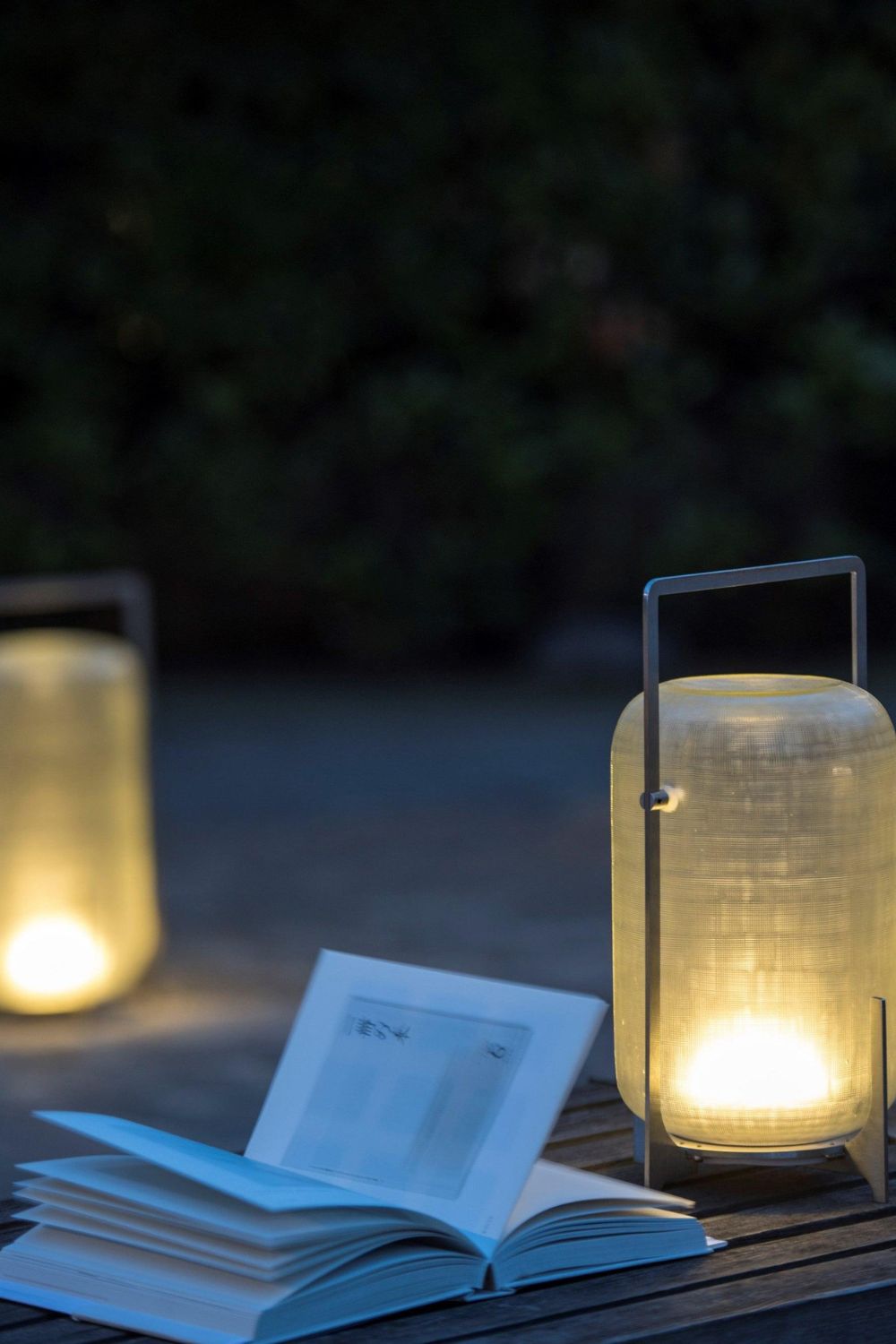 LumaGlow - Instantly Create Warm, Cozy Light Anywhere Effortlessly