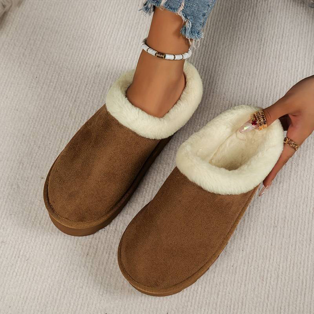 Cozy Fleece-Lined Slip-On Women's Slippers