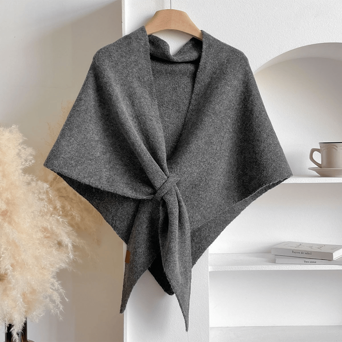 Cozy Lightweight Scarf for Everyday Style