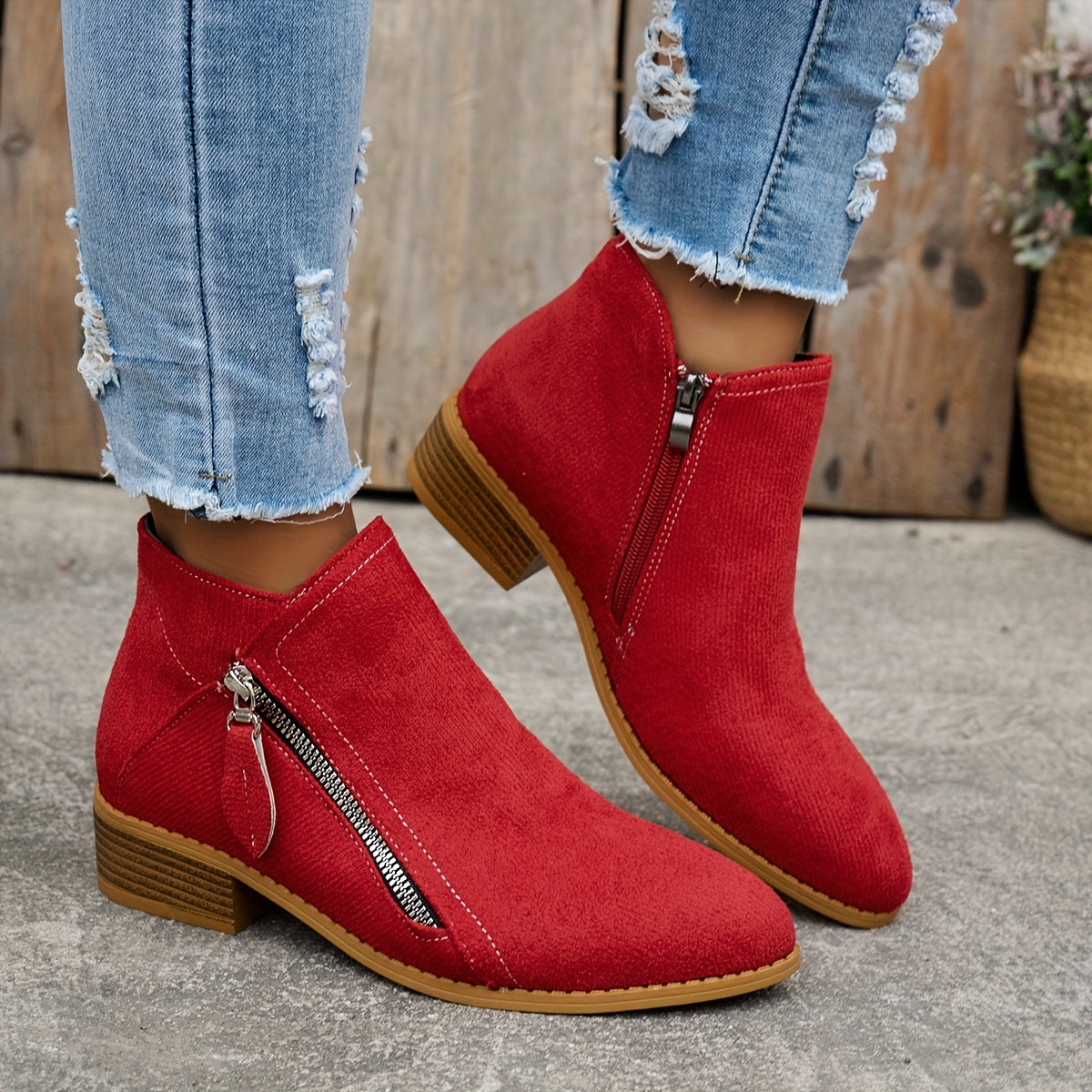 Chic Leather Ankle Boots for Everyday Style