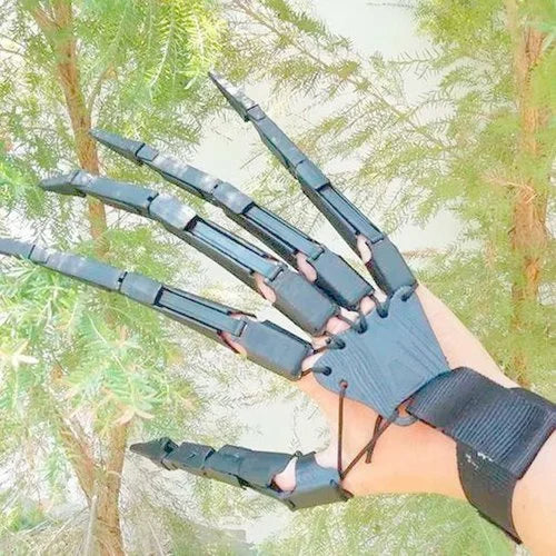 3D Articulated Finger Extension Costume Accessory