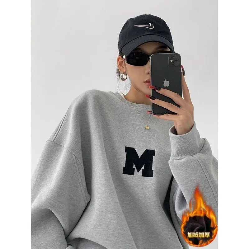 Cozy Minimalist Oversized Sweatshirt
