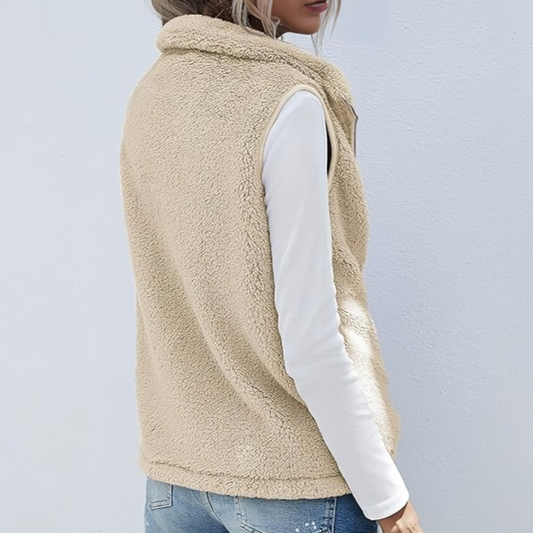 Lightweight Zipped Fleece Vest for Cozy Layering