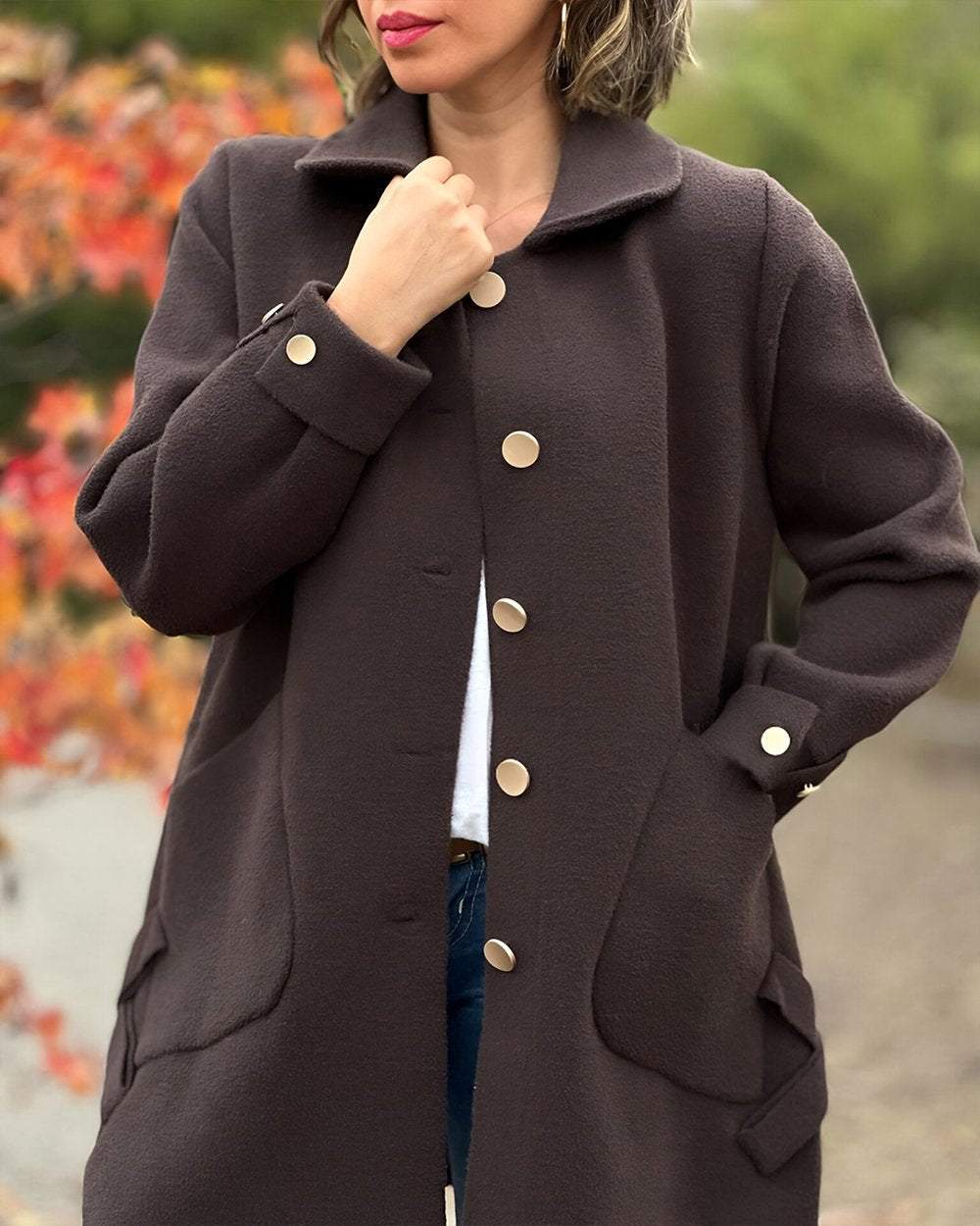 Elegant jacket with chic side knot