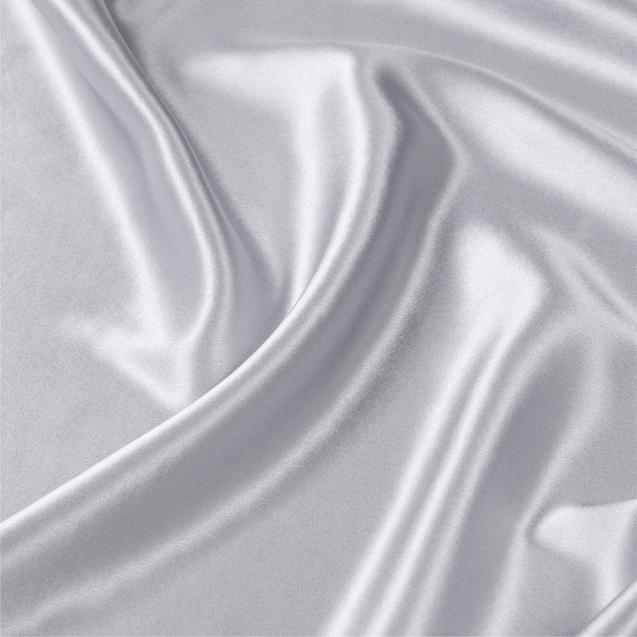 SilkAura - Wake Up to Smooth Hair and Radiant Skin Every Day