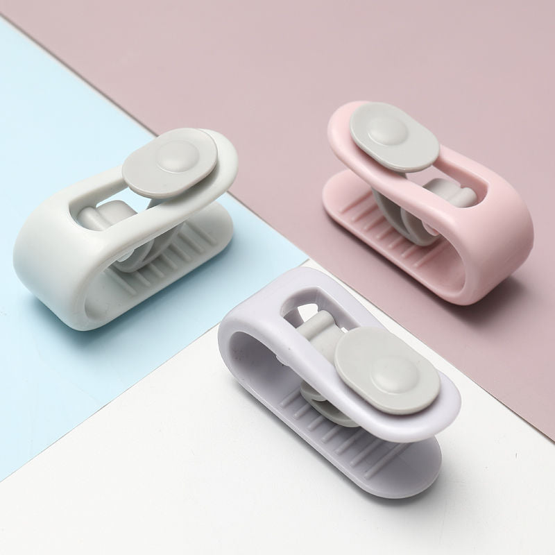 EasySleep™ - Non-Slip Quilt Clips for Secure Bedding