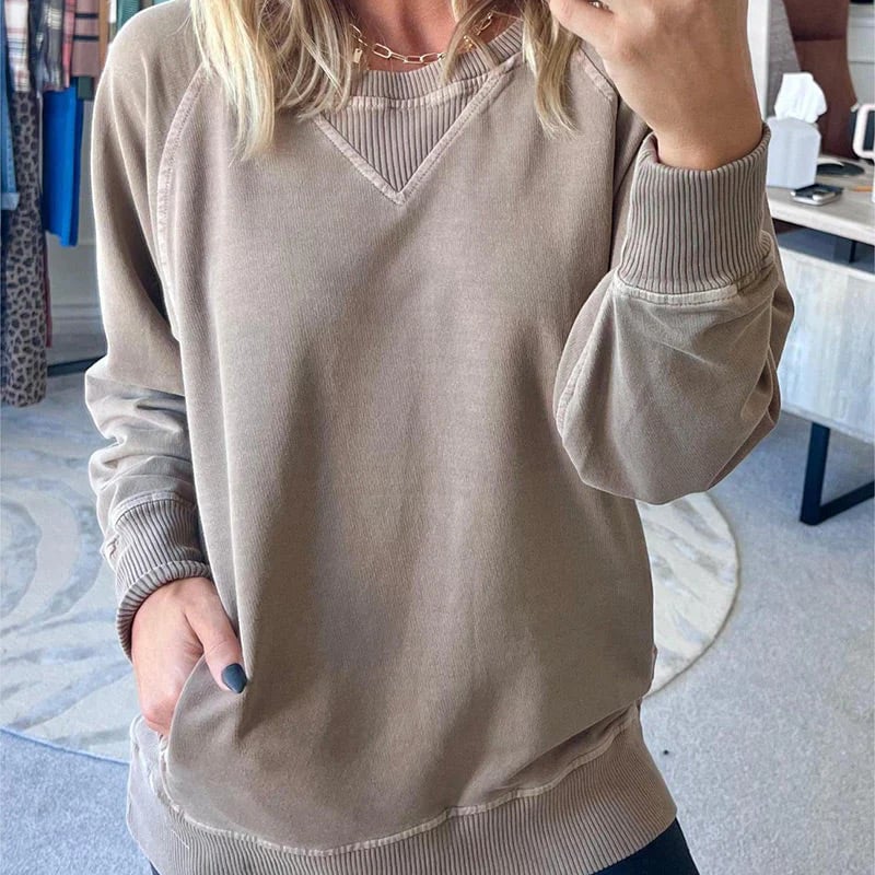 Ribbed Pocketed Pullover Sweater