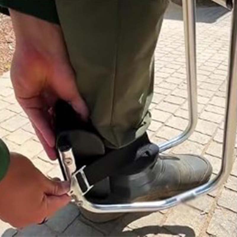 KneeGuardPro™ - Durable Knee Support for Pain-Free Workdays