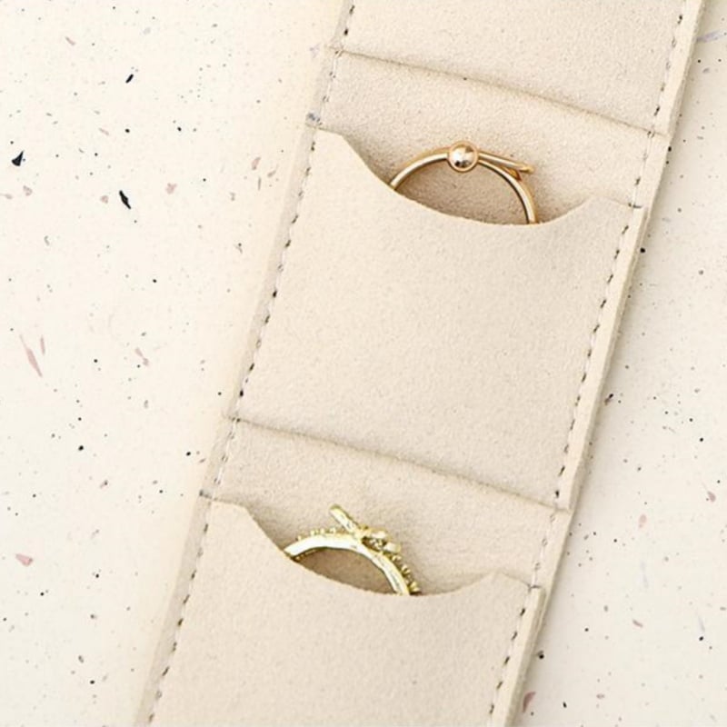 LumaLuxe™ - Compact Jewelry Bag for Tangle-Free Shine