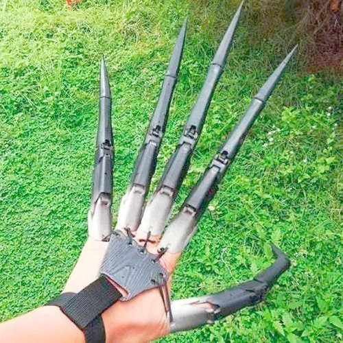 3D Articulated Finger Extension Costume Accessory