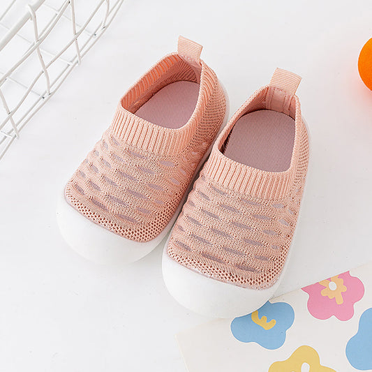 BabyBreeze™ - Soft Cooling Baby Booties for First Steps