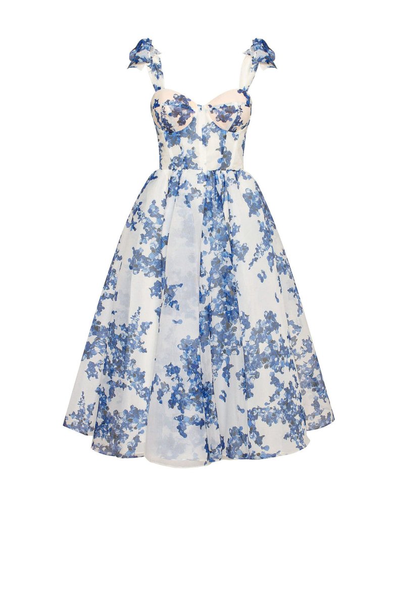 Light as Air Elegant Dress for Effortless Style