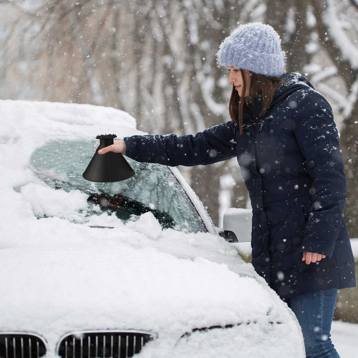 Ergonomic Winter Ice Scraper for Car Windshields