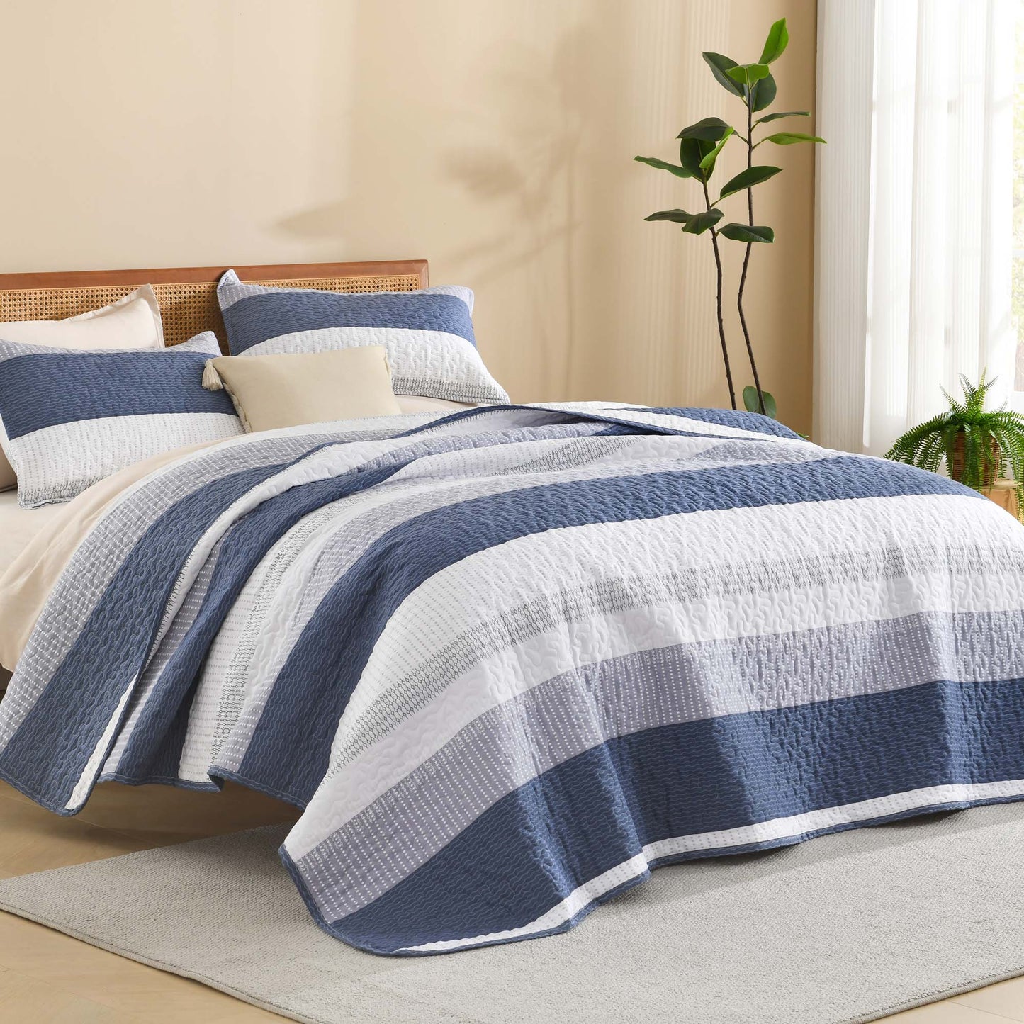 Striped Quilt Set with Cozy Cloudlike Comfort