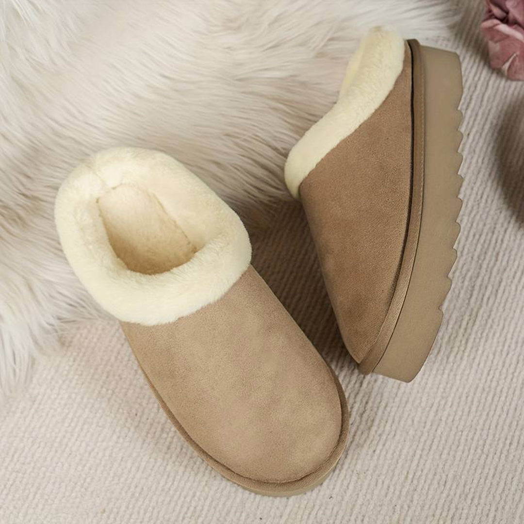 Cozy Fleece-Lined Slip-On Women's Slippers