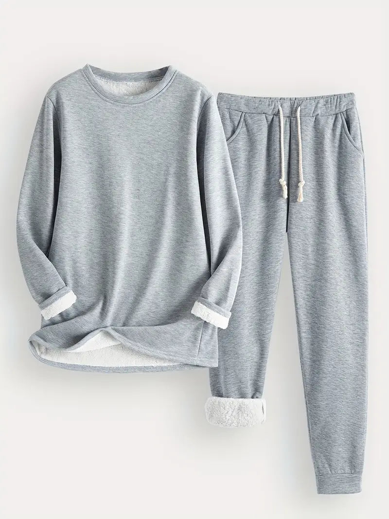 Cozy Knit Lounge Set for Relaxed Days