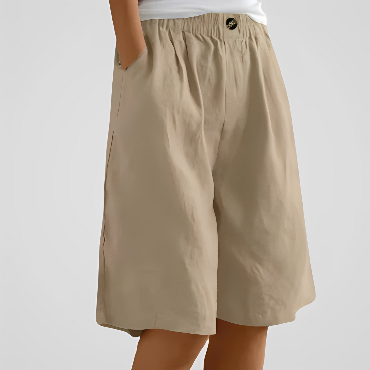 Women’s Lightweight Loose Summer Shorts with Modern Comfortable Style