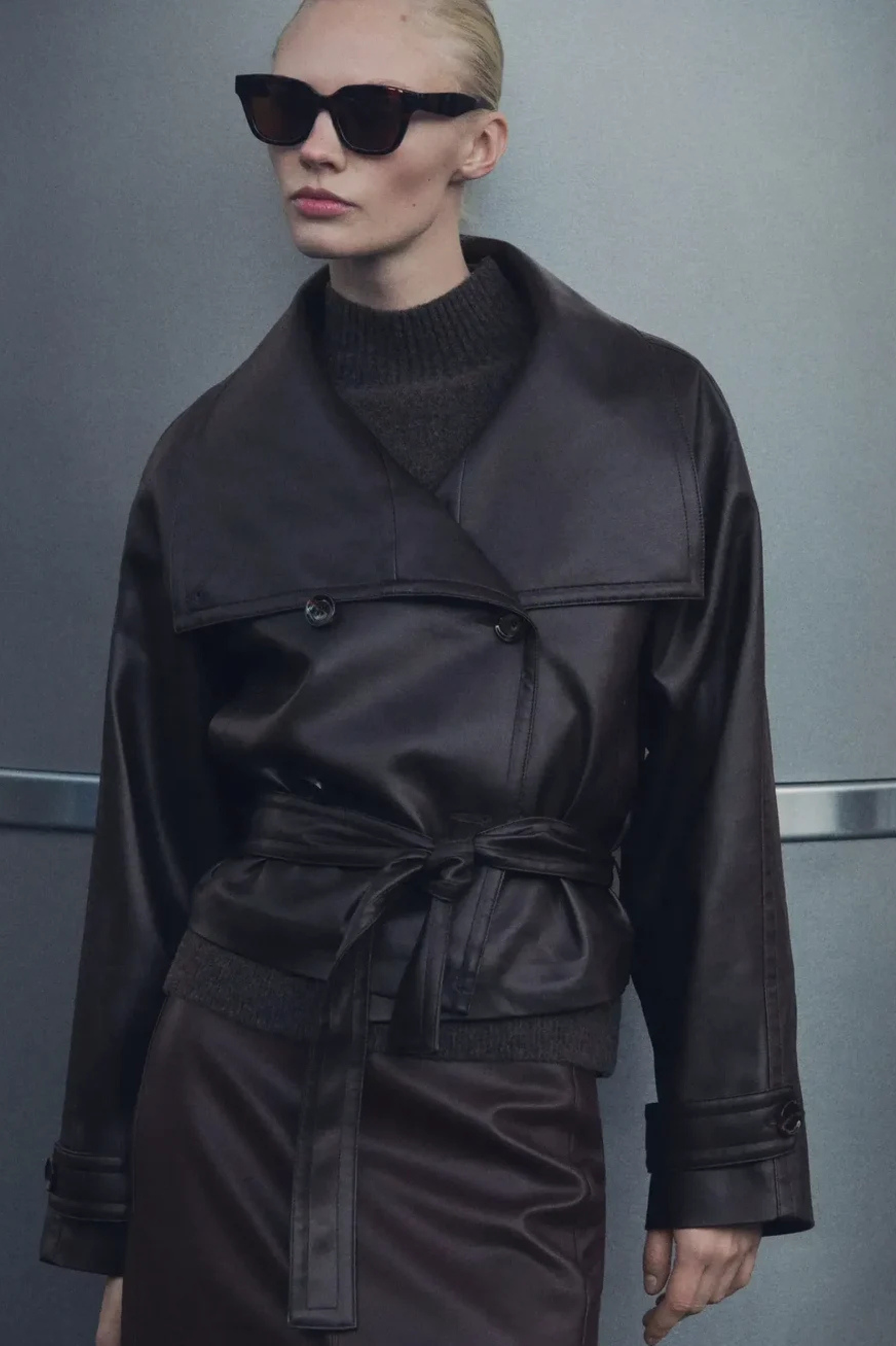 Sleek Lightweight Windbreaker Jacket