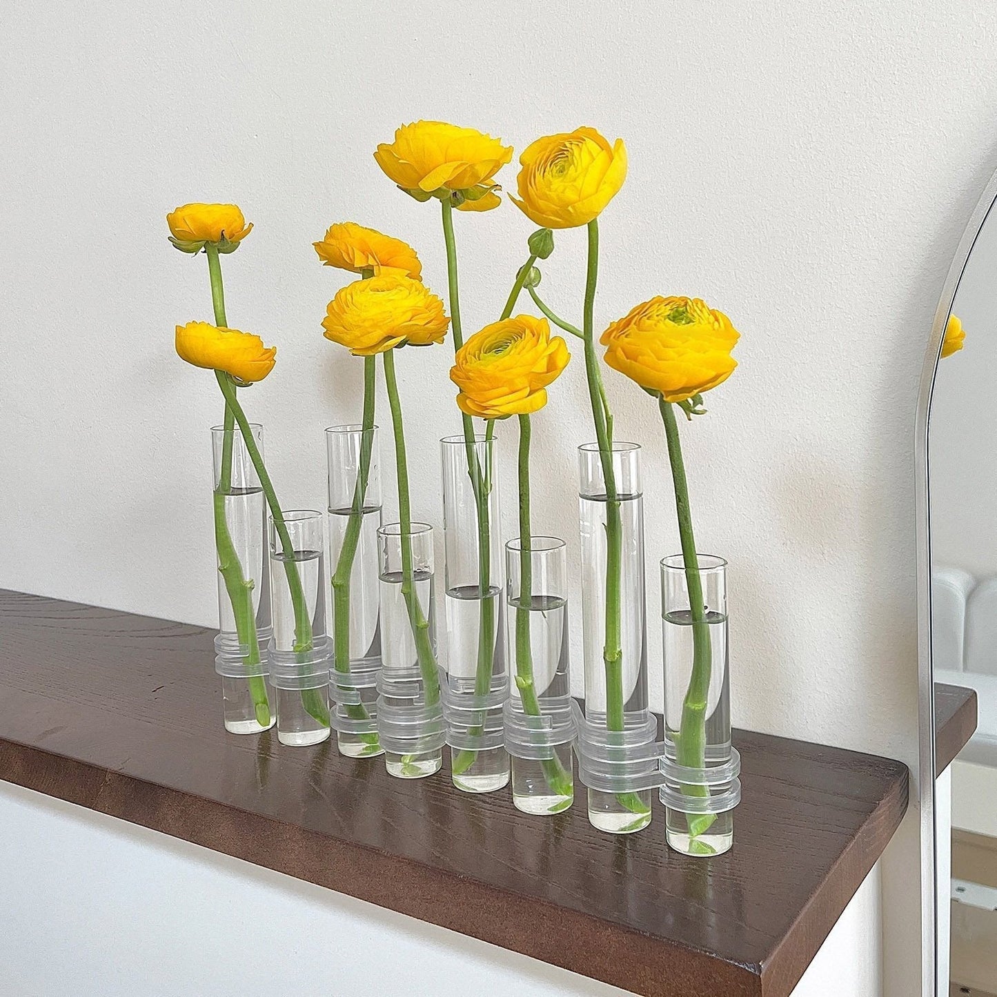BloomNest™ - Hinged Floral Vase Decor