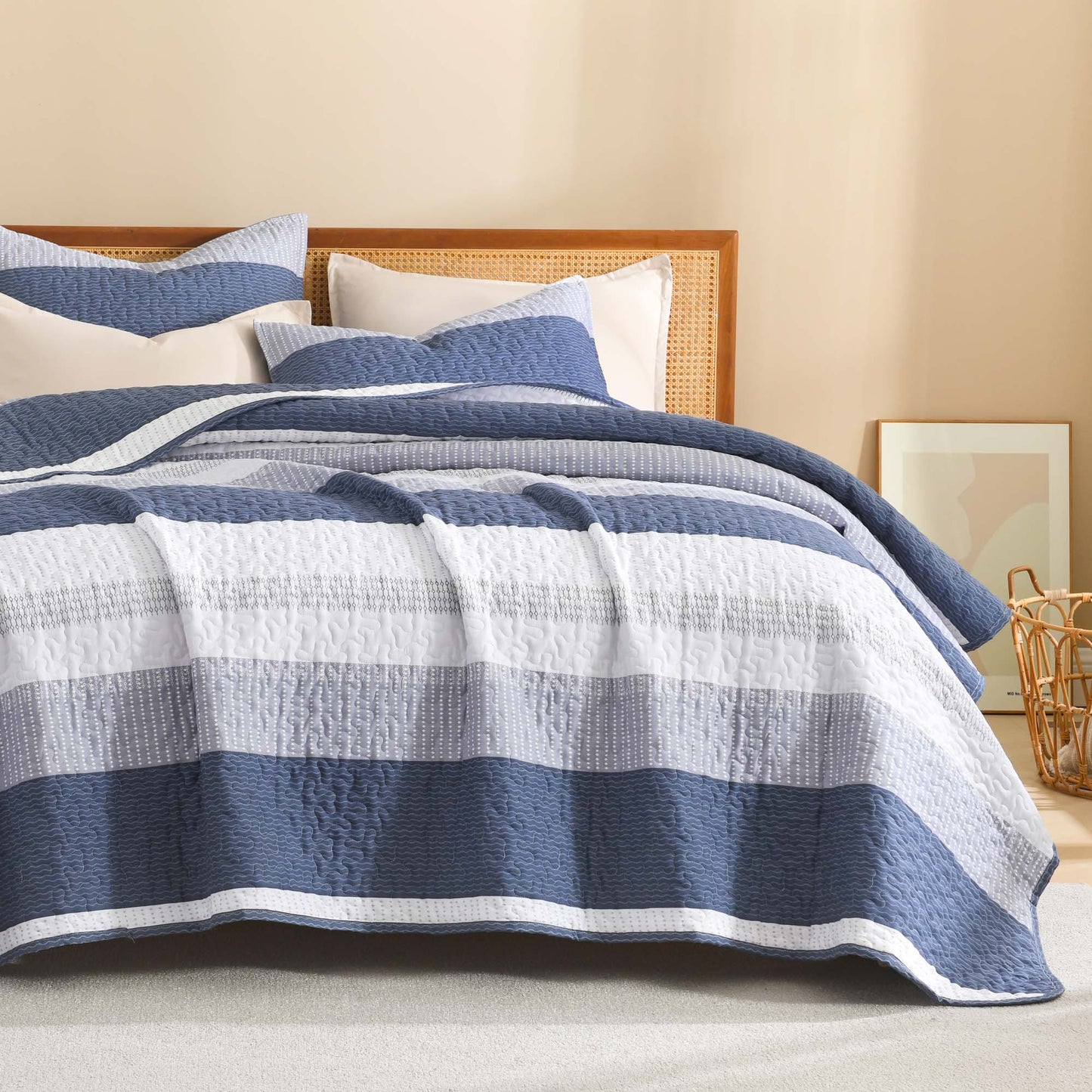 Striped Quilt Set with Cozy Cloudlike Comfort