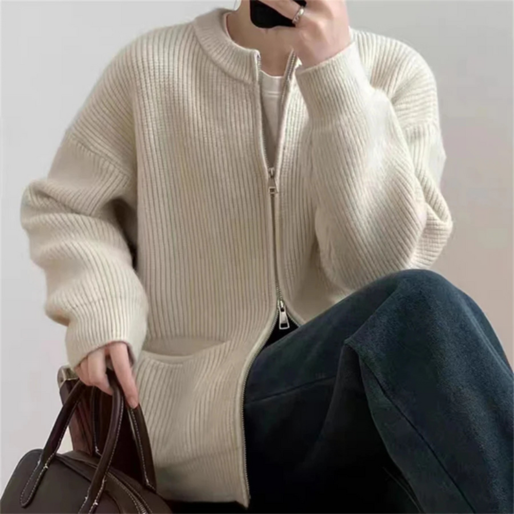 Elegant Zippered Cardigan for Women Plus Size Comfort
