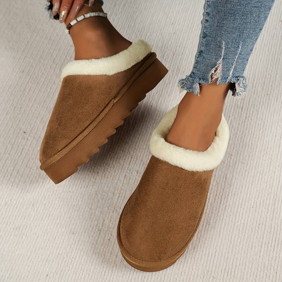 Cozy Fleece-Lined Slip-On Women's Slippers