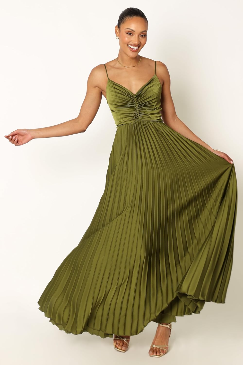 Elegant Pleated Midi Dress for Formal Occasions