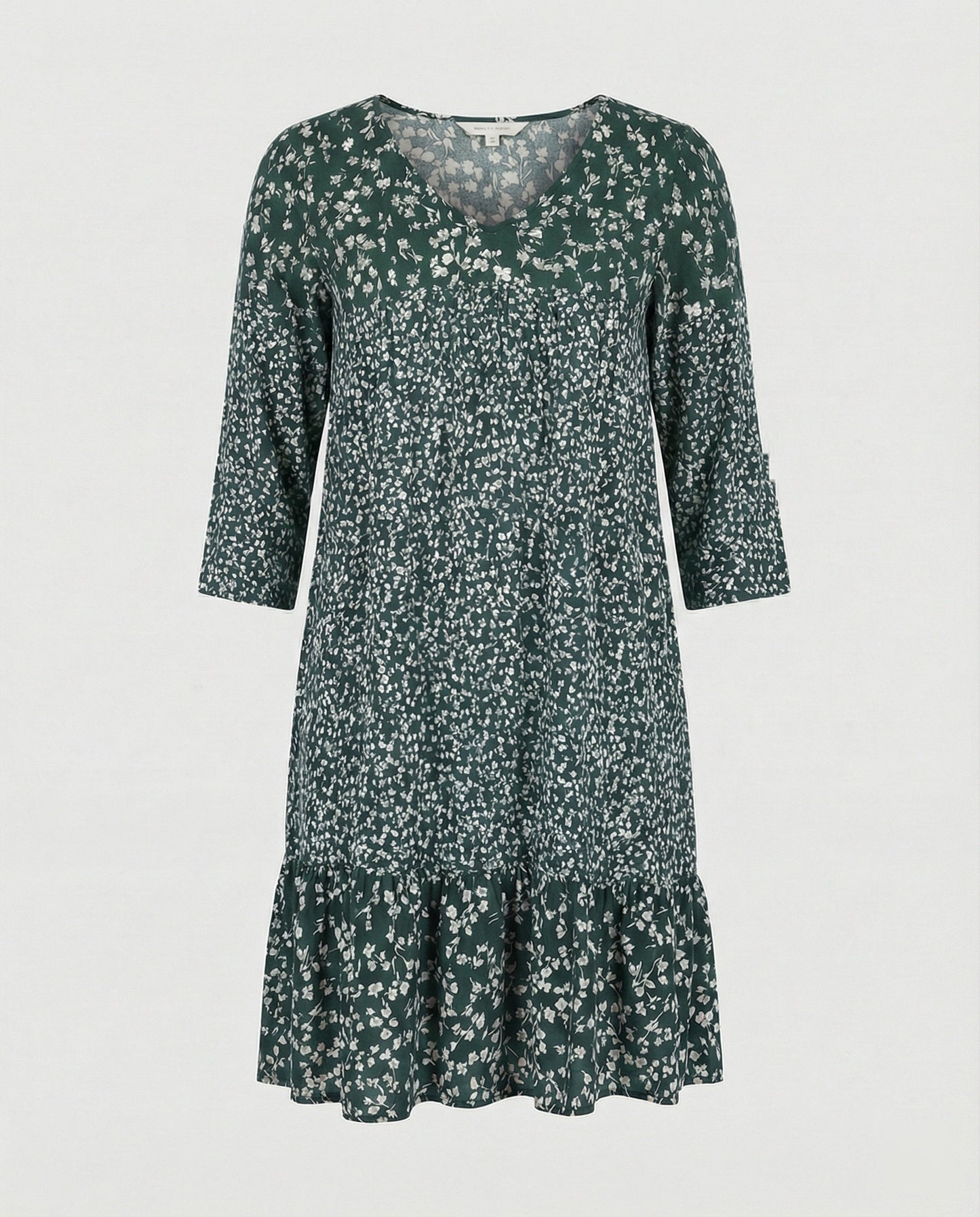 Elegant Women's Dress for Versatile Comfort