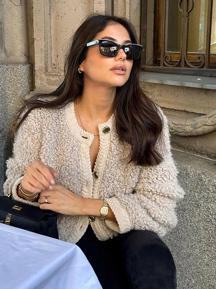 Chic Jacket for Women Perfect for Autumn Evenings