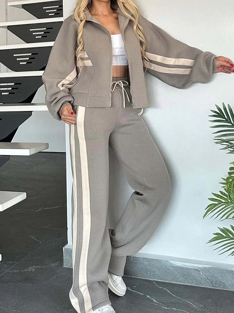 Cozy Casual 2-Piece Zip-Up Sweatshirt and Pants Set