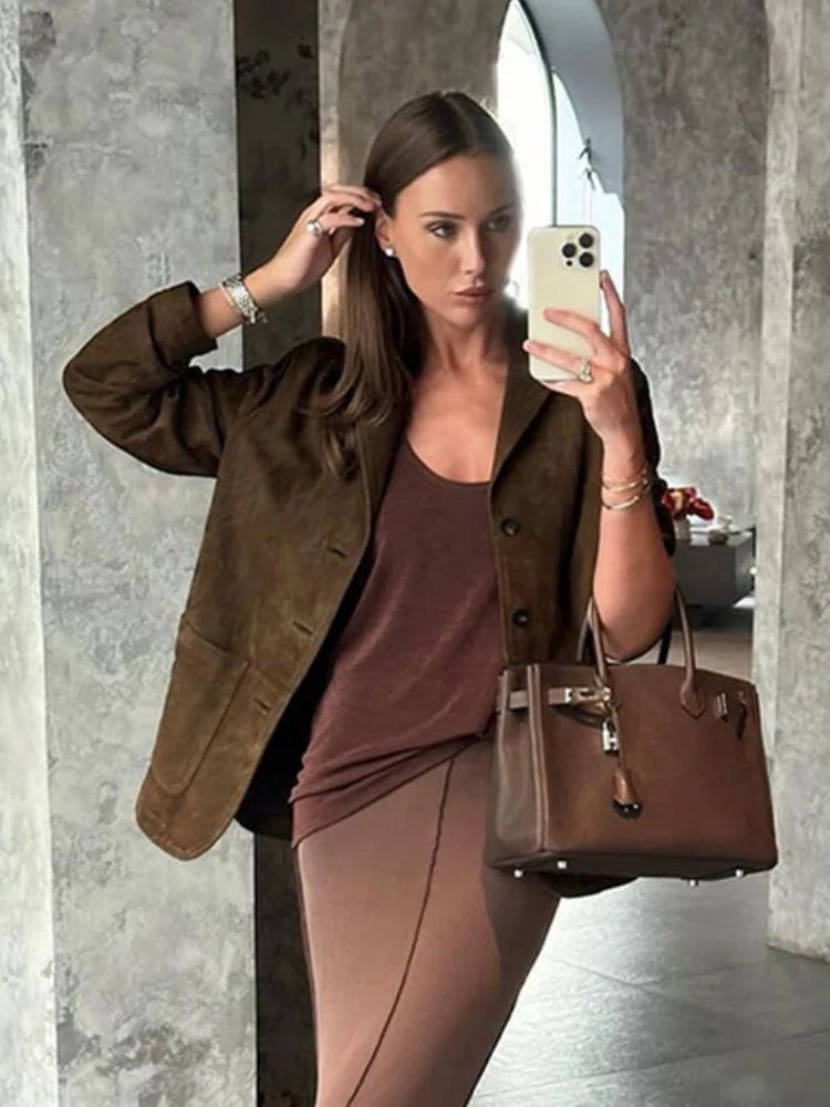 Stylish Warm Brown Lapel Jacket for Casual Elegance