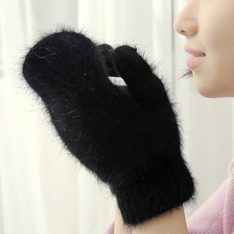 CozyNest™ - Warm Wool Gloves for Cozy Winter Days