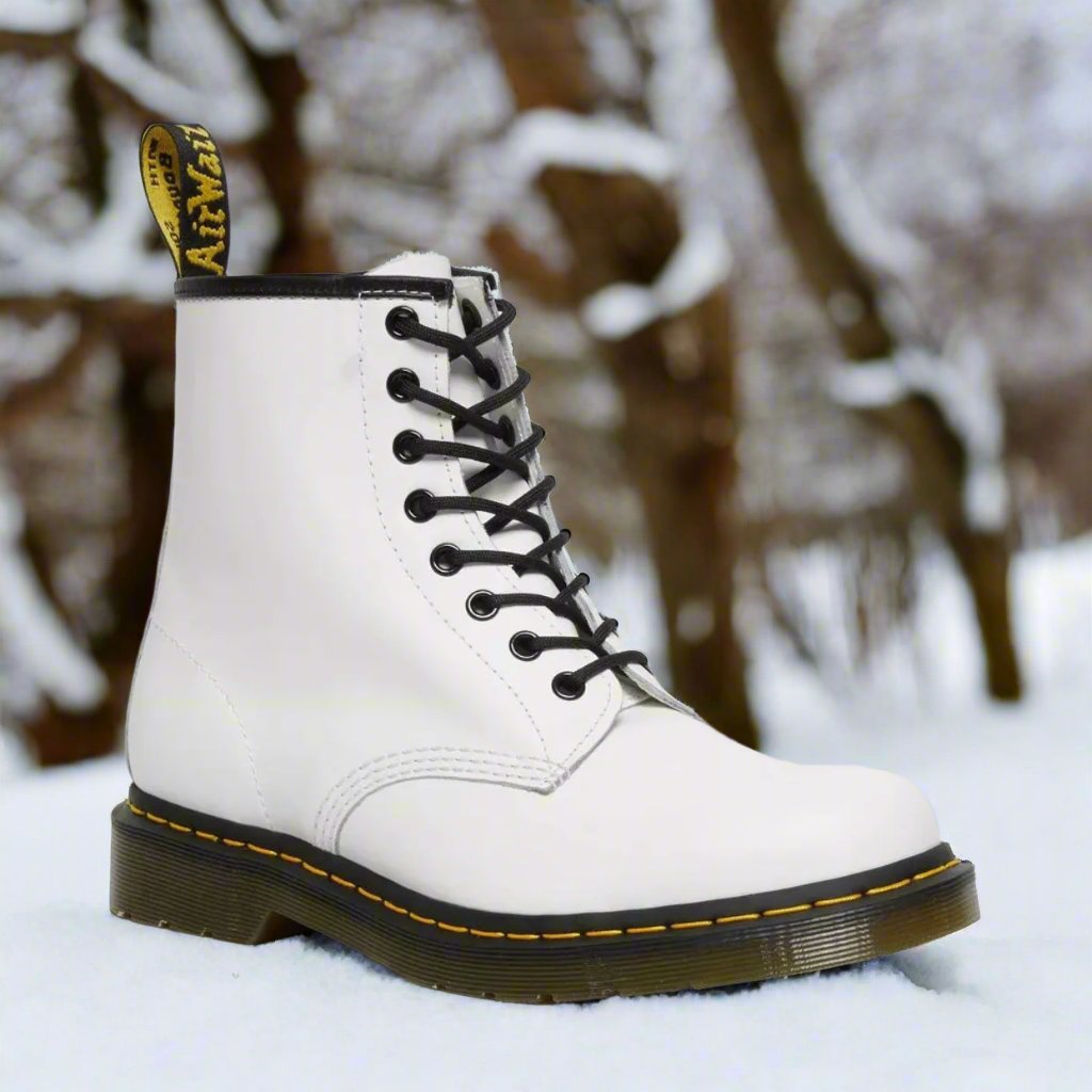Classic Elegant Lace-Up Leather Boots