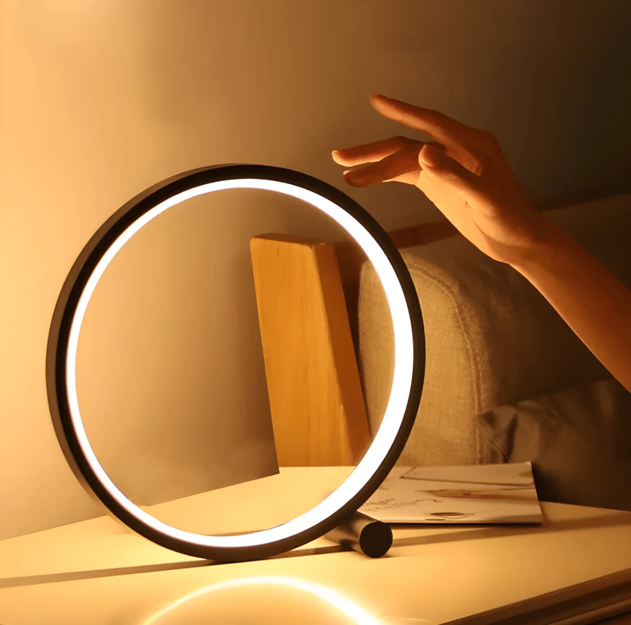 LumaGlow™ - Minimalist LED Touch Table Lamp