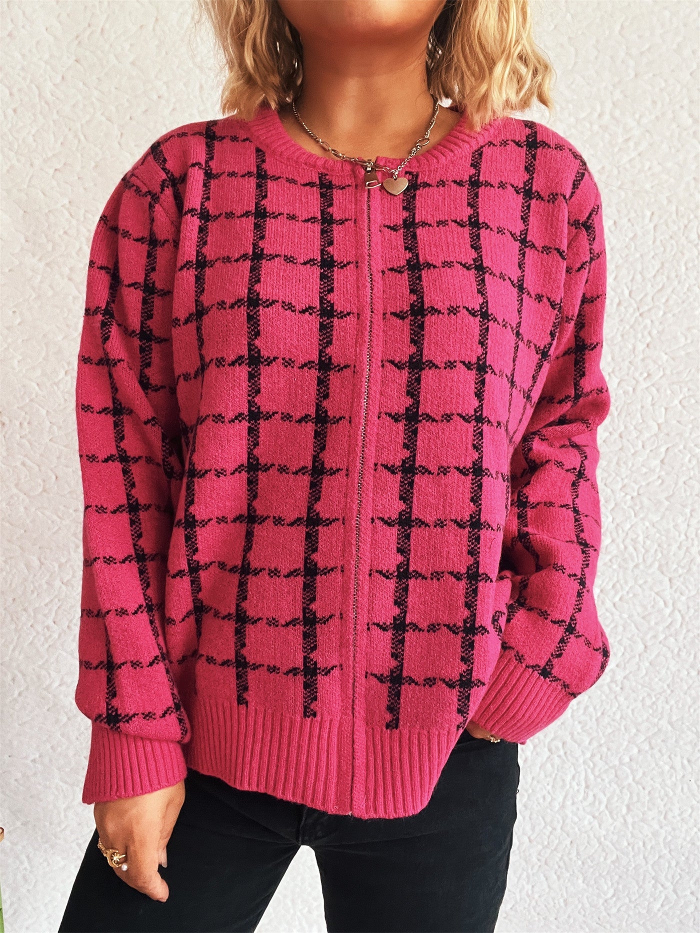 Cozy Checked Cardigan with Pockets for Everyday Style