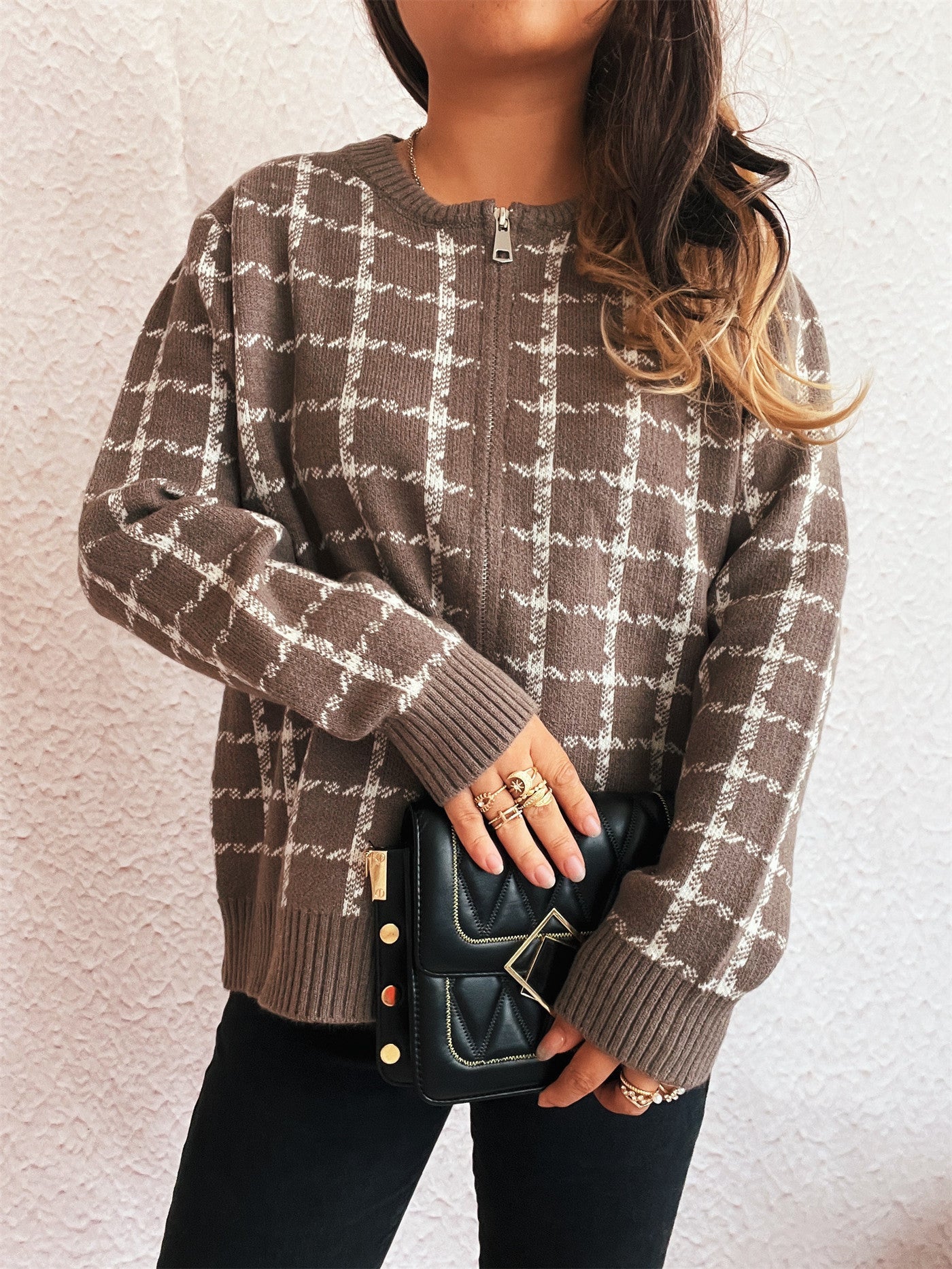 Cozy Checked Cardigan with Pockets for Everyday Style