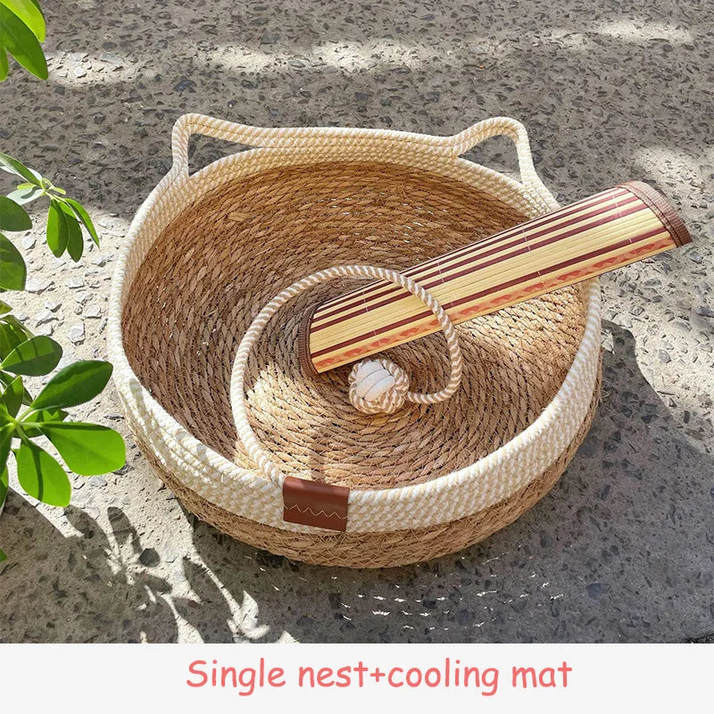 PurrNest - Ultimate Cozy Cat Bed for Year-Round Comfort