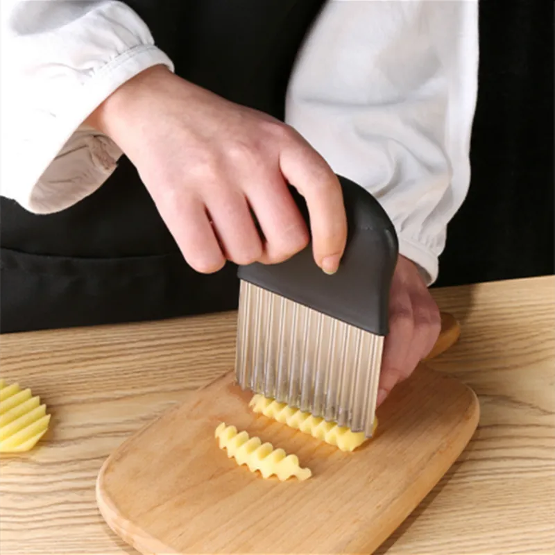 Crinkle Wavy Stainless Steel Vegetable and Fruit Slicer Cutter