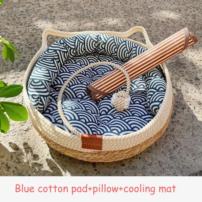 PurrNest - Ultimate Cozy Cat Bed for Year-Round Comfort