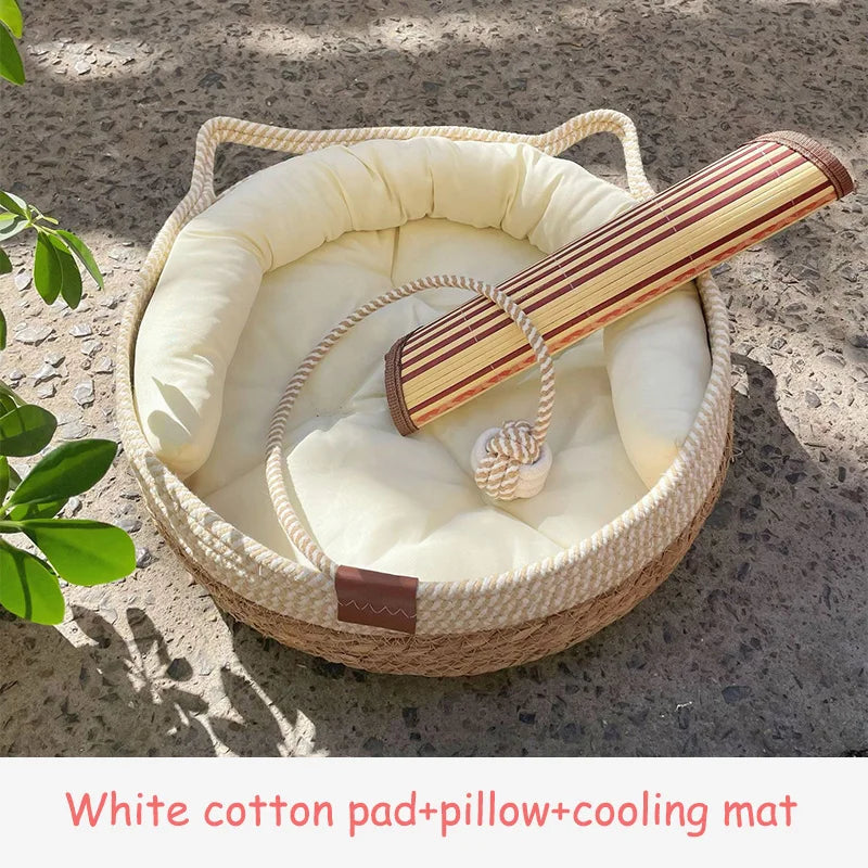 PurrNest - Ultimate Cozy Cat Bed for Year-Round Comfort