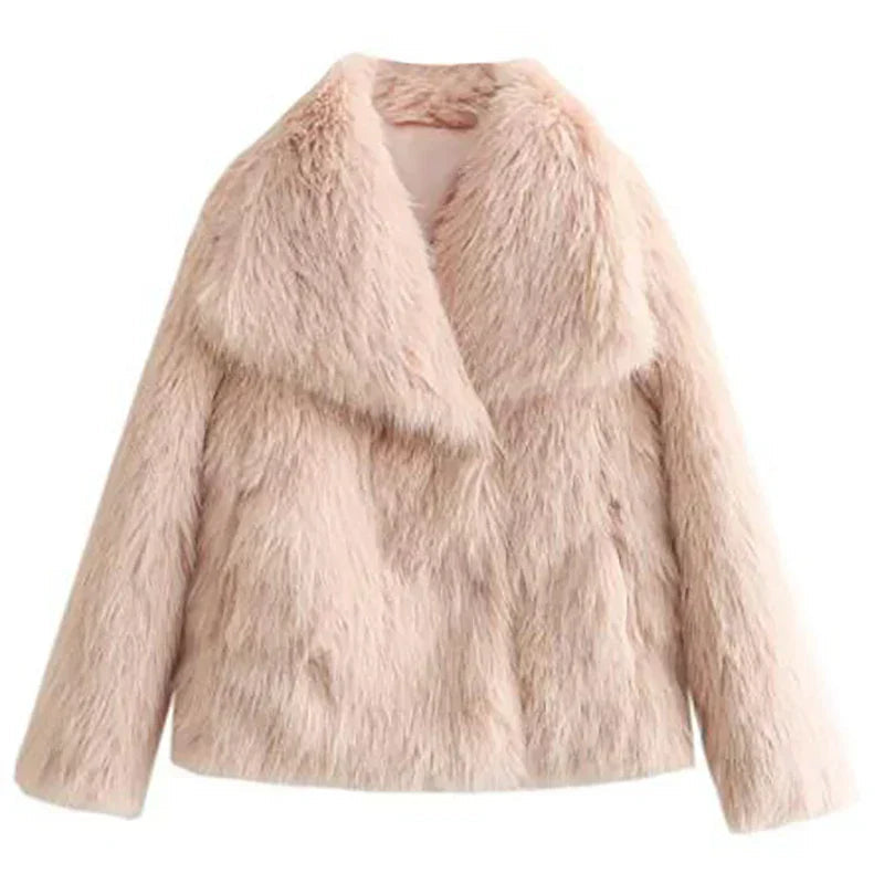 Luxurious Faux Fur Short Jacket – Chic & Cozy