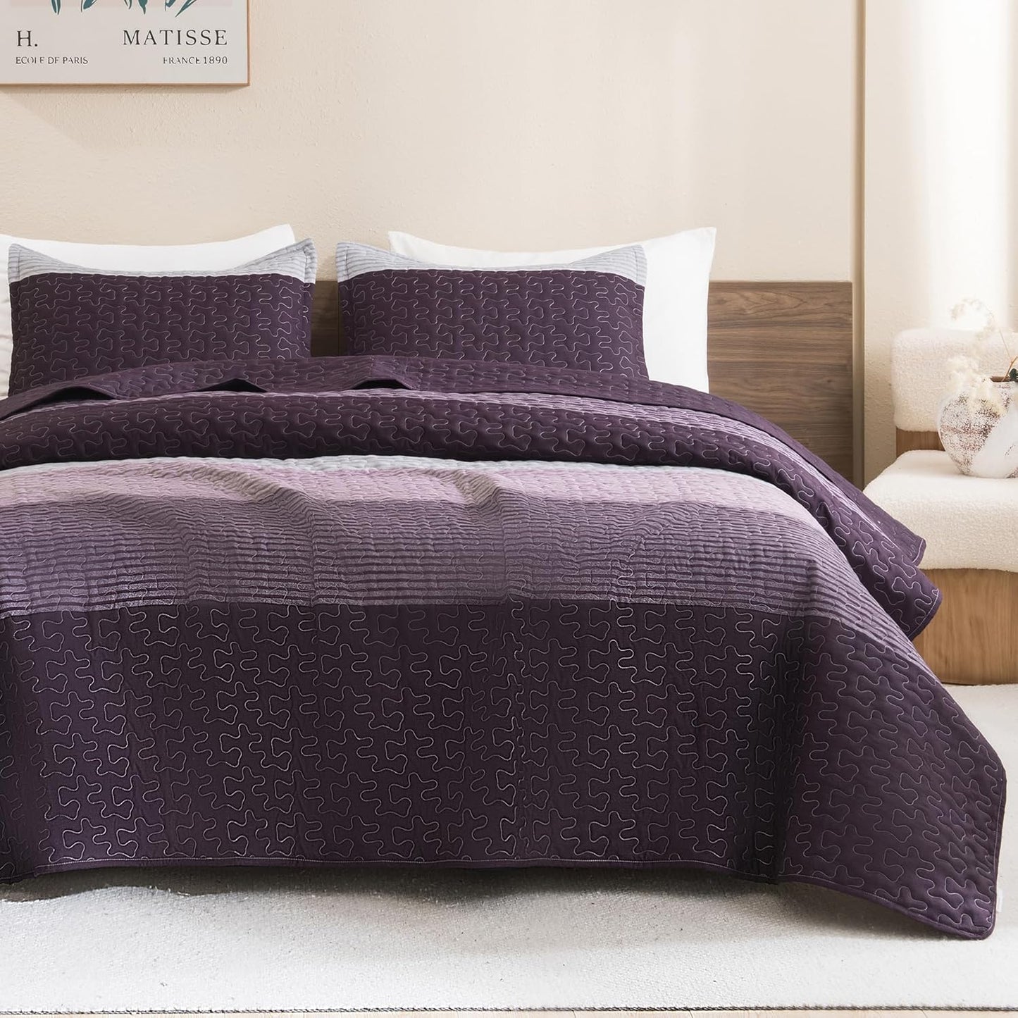 Striped Quilt Set with Cozy Cloudlike Comfort