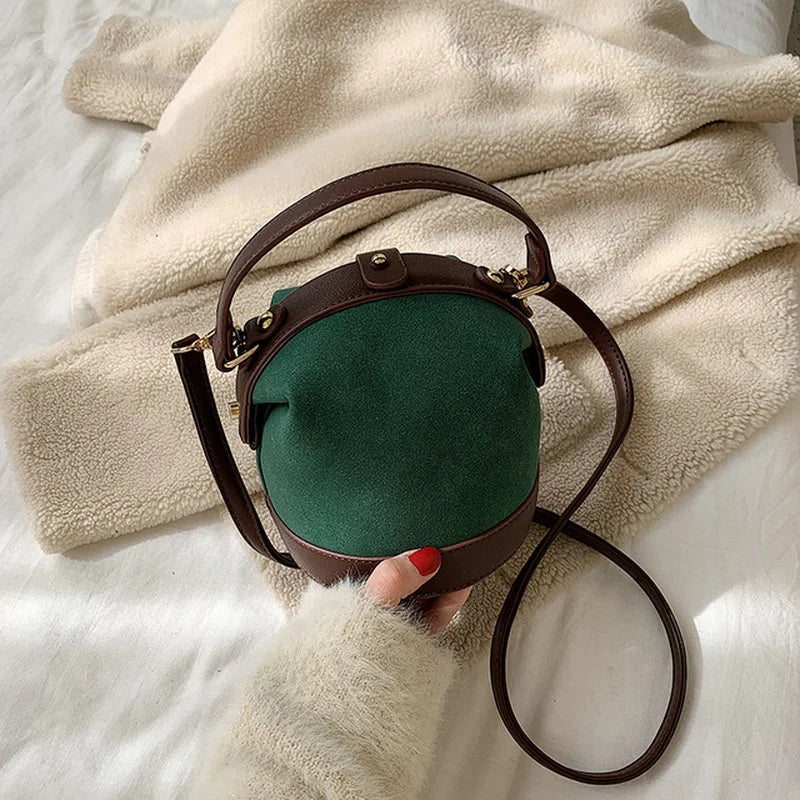 Retro Chic Bucket Shoulder Handbag