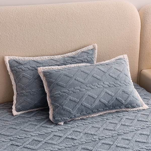 FlannelDream™ - Soft All-Season Flannel Bedding Set