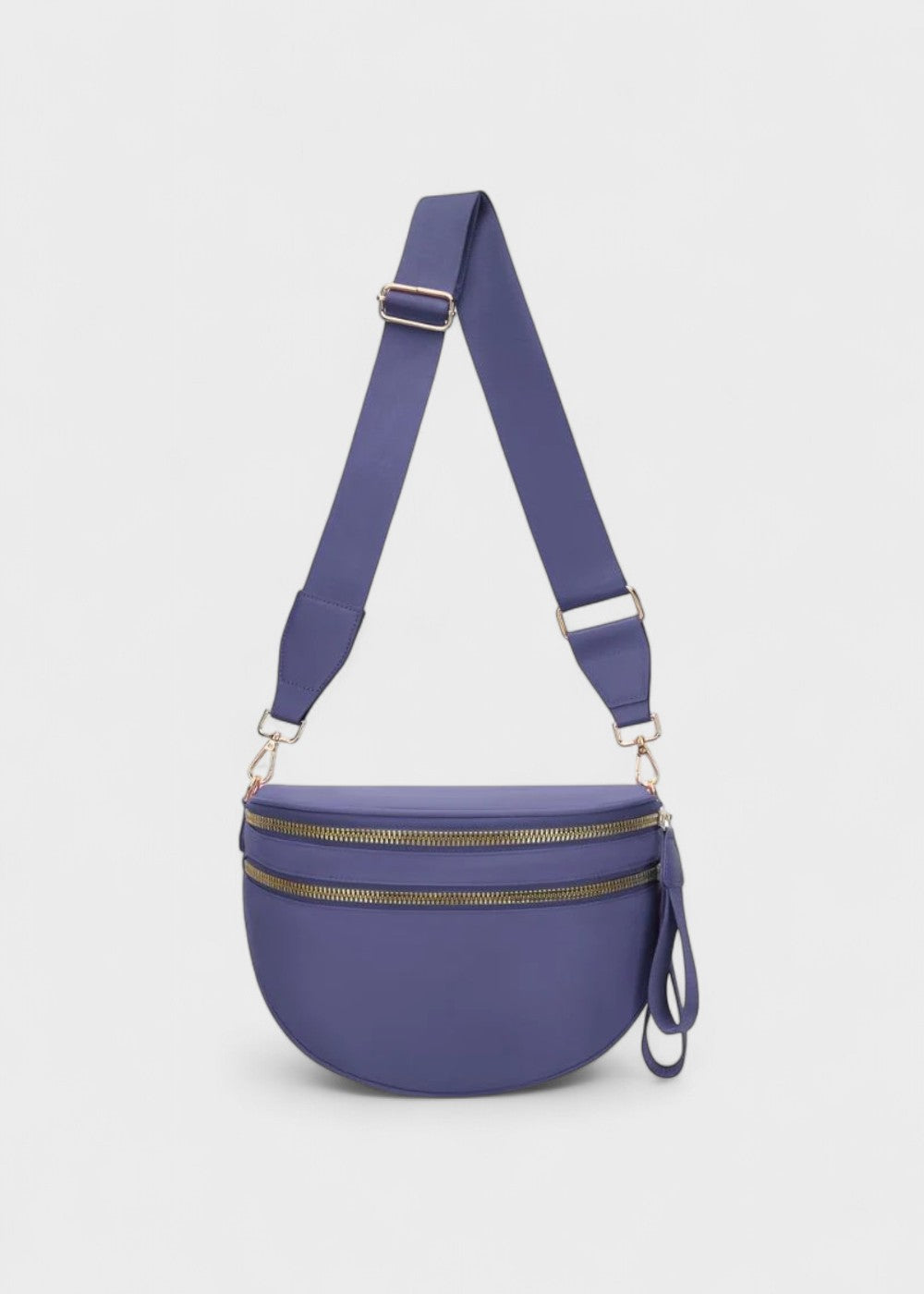 Sleek Leather Bum Bag for Hands-Free Style