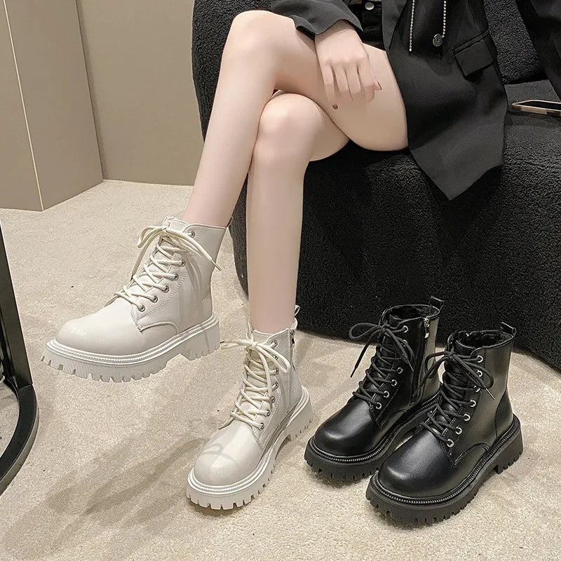 Warmova™ - Cozy Fleece-Lined Women's Ankle Boots