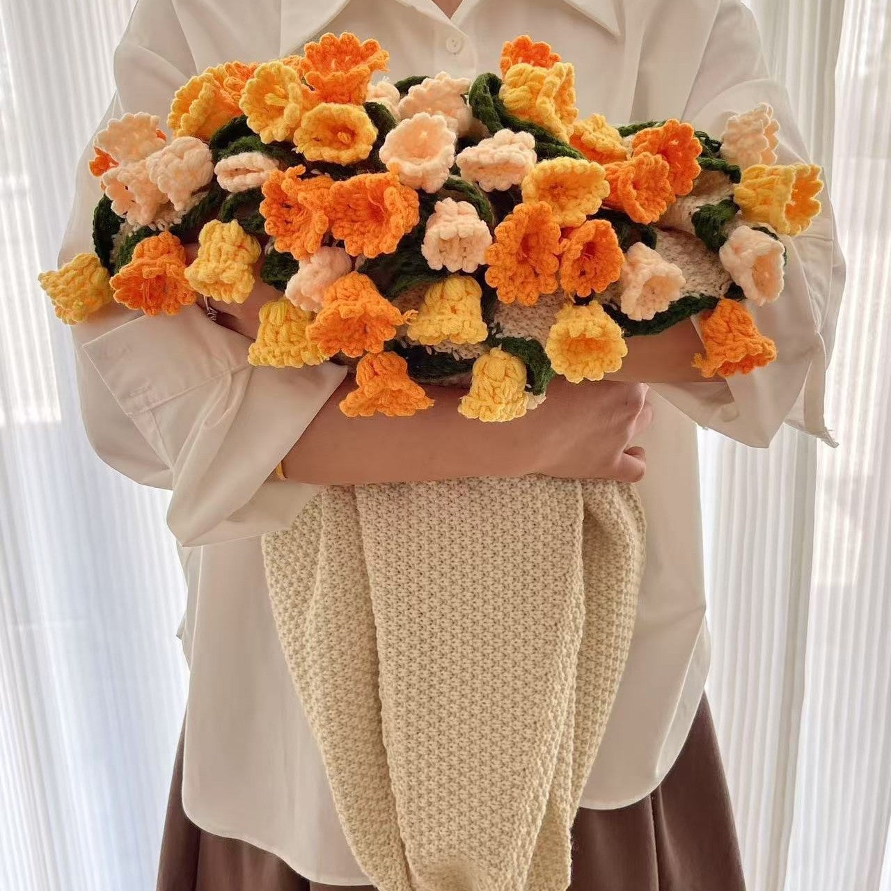 CozyLily - Ultimate Soft Warmth with Stunning Crochet Design