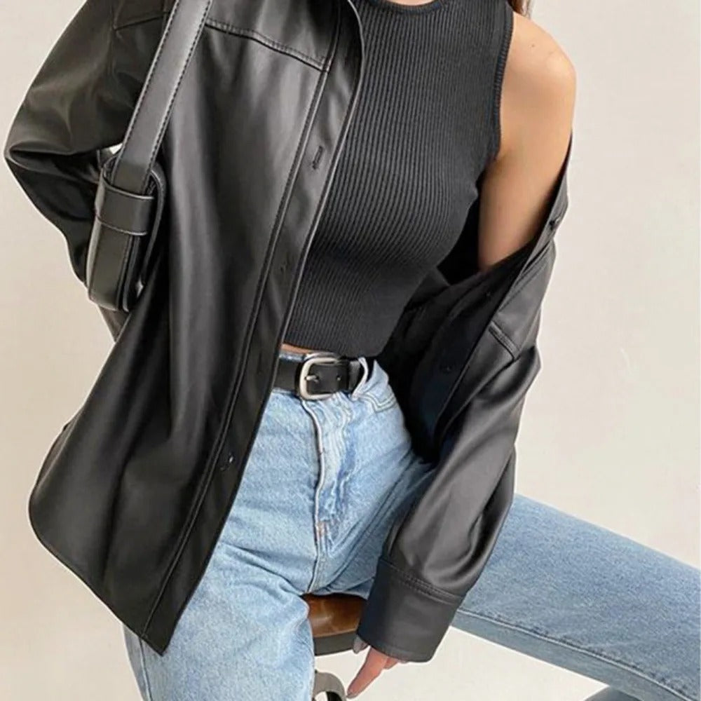 Vintage Leather Bomber Jacket with Lapel and Button Closure